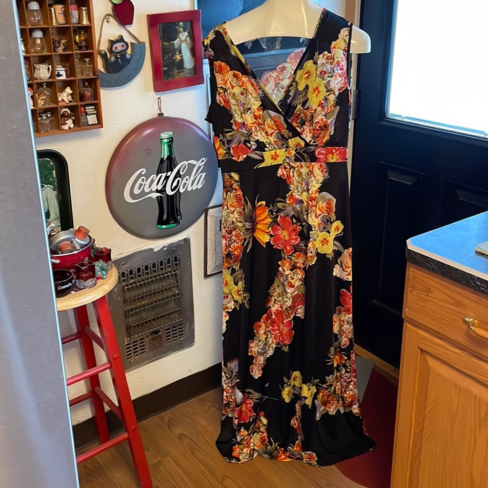 Roiii Size XL Dress